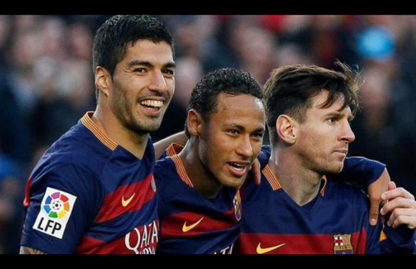 Its all joy for Luis Suarez after winning a global football cup for Barcelona